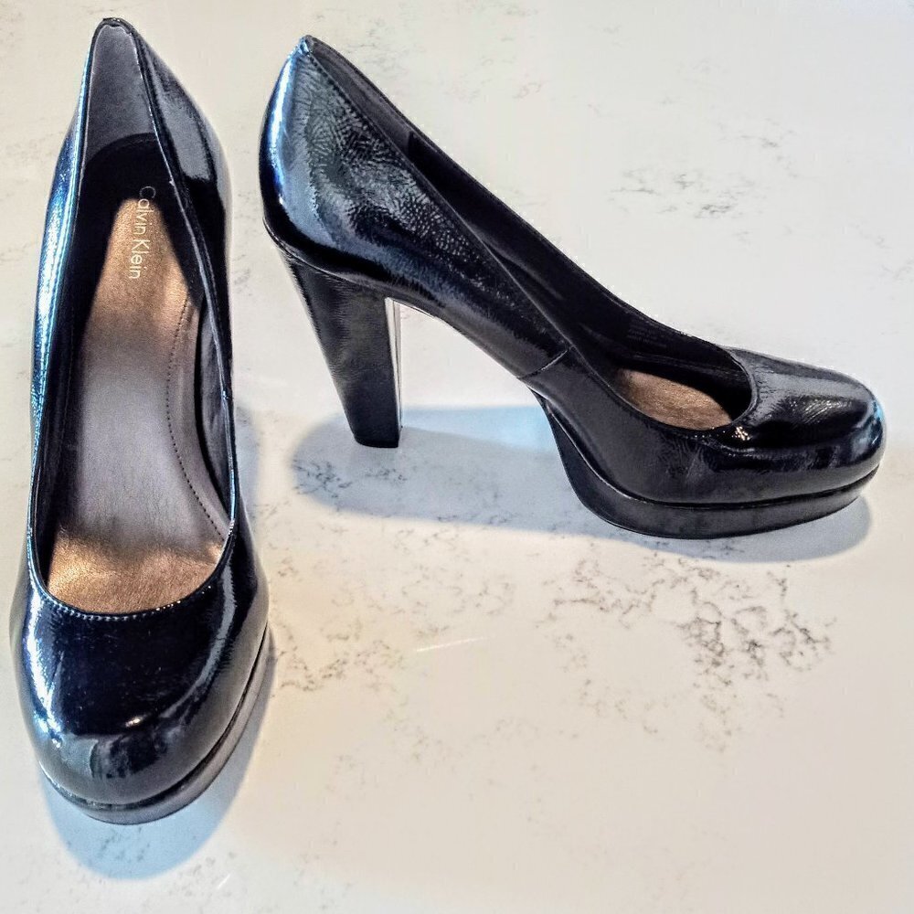 Calvin Klein Black Patent Pumps NWOT